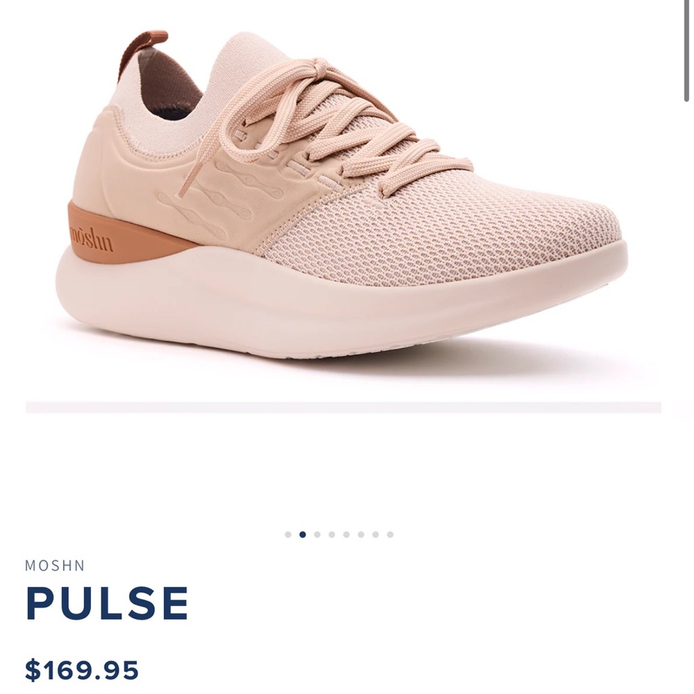 Moshn Pulse Sneakers
